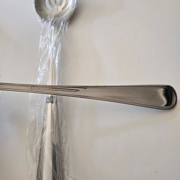 NIP Reed & Barton Woodbury Outline 18/10 Stainless Large Solid Serving Set (2) - Picture 3 of 4